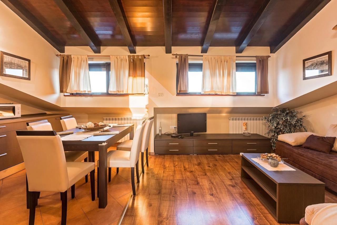 Apartmani Gilda Vrsar Buitenkant foto