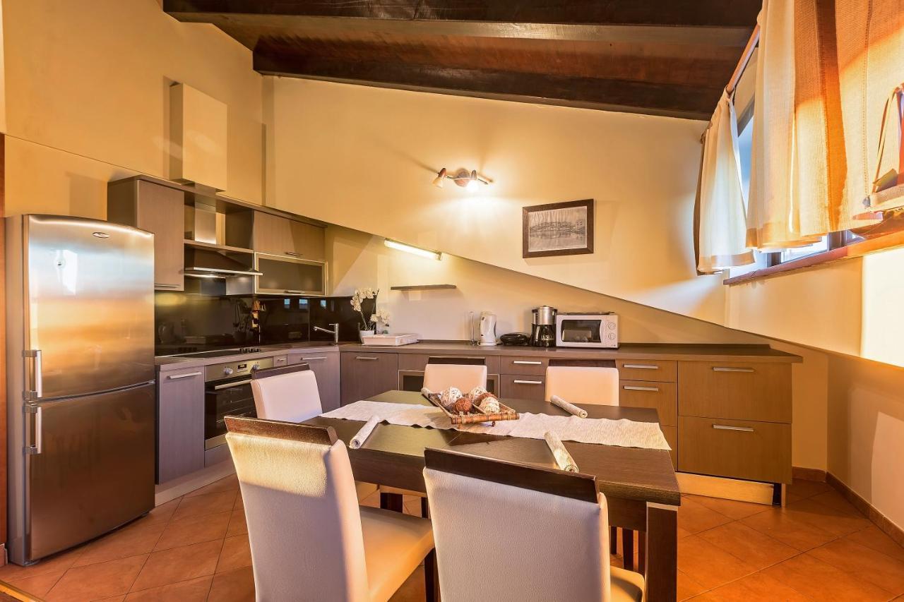 Apartmani Gilda Vrsar Buitenkant foto